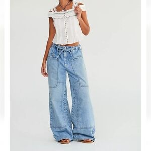Free People We The Free Curvy Outlaw Wide‎ Leg Denim Jeans Tie Front